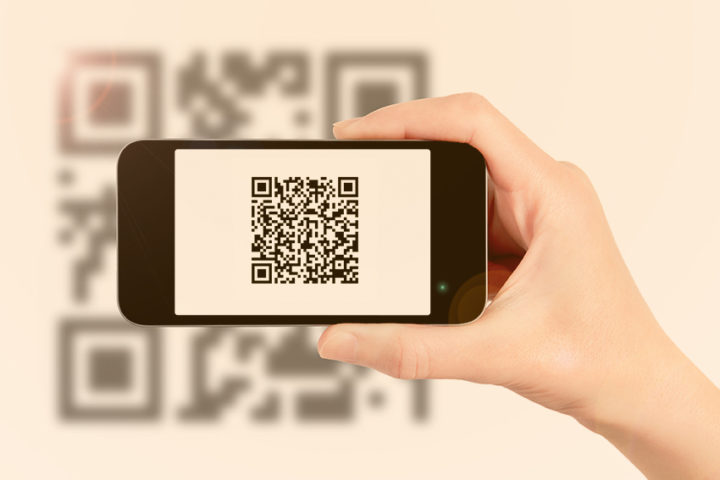 Maintenance with Granlund Manager: The end-users of the building can leave their requests to the maintenance personnel by scanning a QR-code. No apps needed.